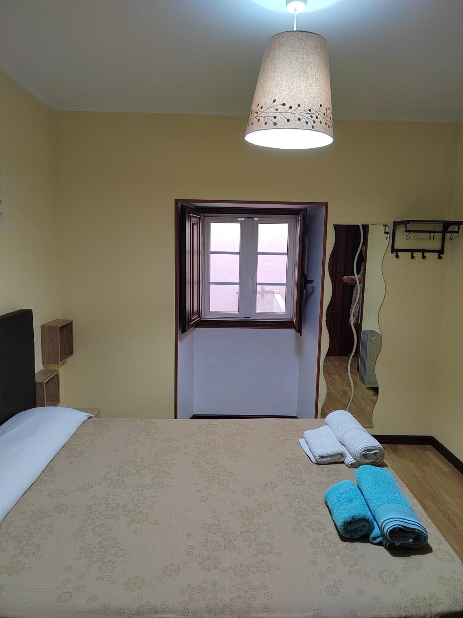 Apartamento Paseo Fluvial Tui Luaran gambar